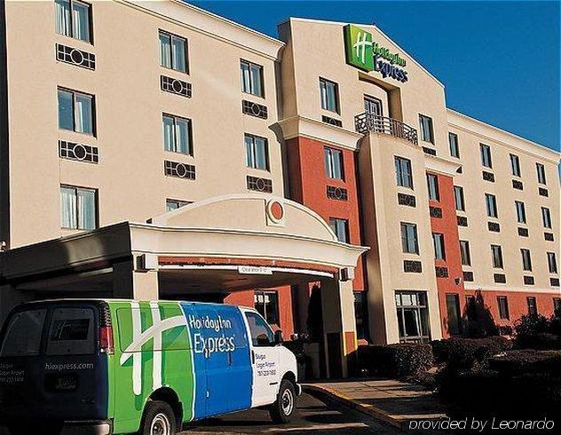 Holiday Inn Express Boston - Saugus By Ihg Exterior foto
